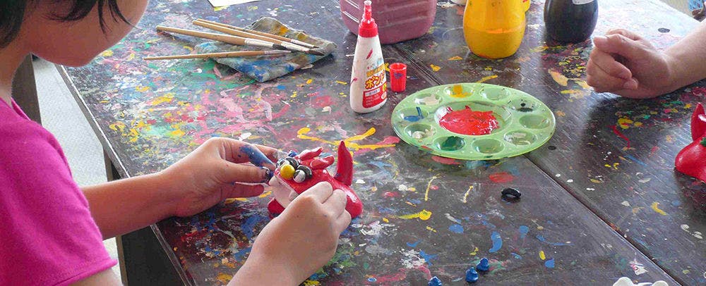 シーサー絵付け体験教室