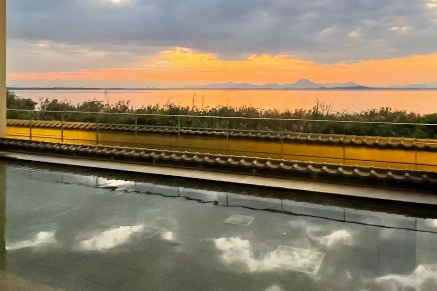 ห้องอาบน้ำสาธารณะ