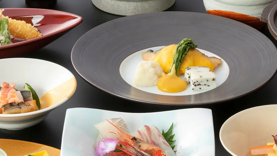 Biwako Grand Hotel & Kyo Oumi