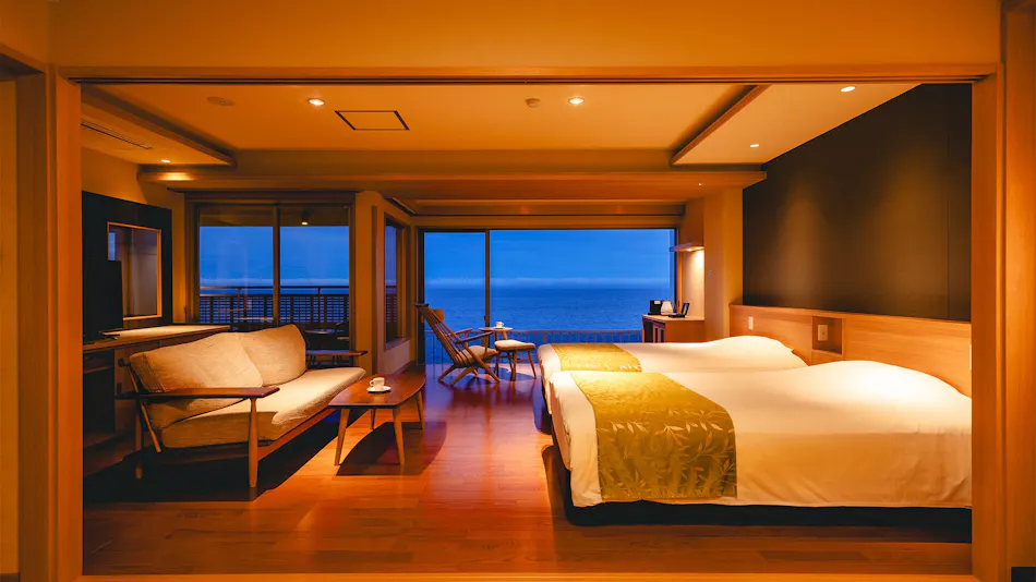 Inatori Tokai Hotel Yuen: A Scenic Hot Spring and Seafood Feast Inn