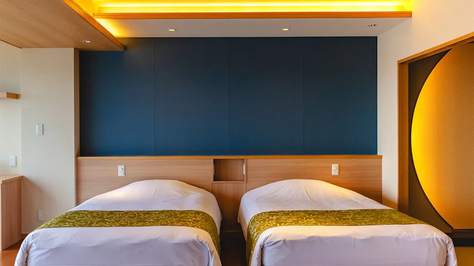 Inatori Tokai Hotel Yuen: A Scenic Hot Spring and Seafood Feast Inn