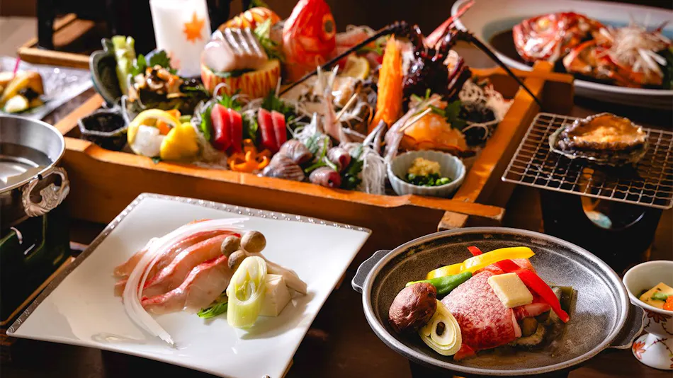 Inatori Tokai Hotel Yuen: A Scenic Hot Spring and Seafood Feast Inn