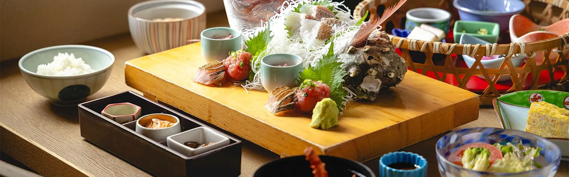 絶景温泉と魚介満腹の宿 稲取東海ホテル湯苑