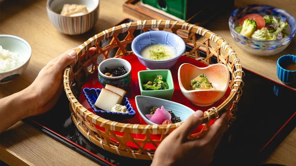 Inatori Tokai Hotel Yuen: A Scenic Hot Spring and Seafood Feast Inn