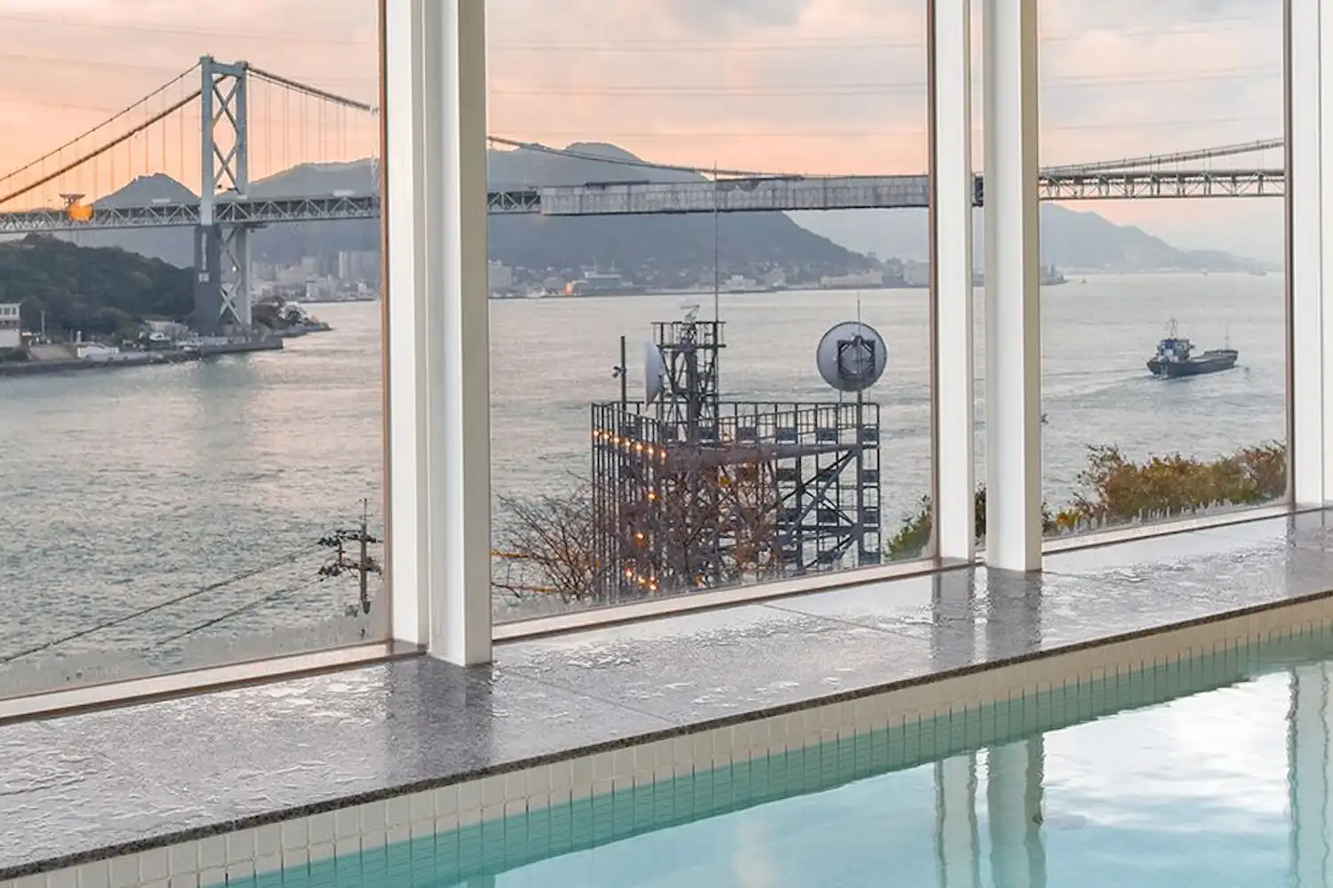 ห้องอาบน้ำสาธารณะ