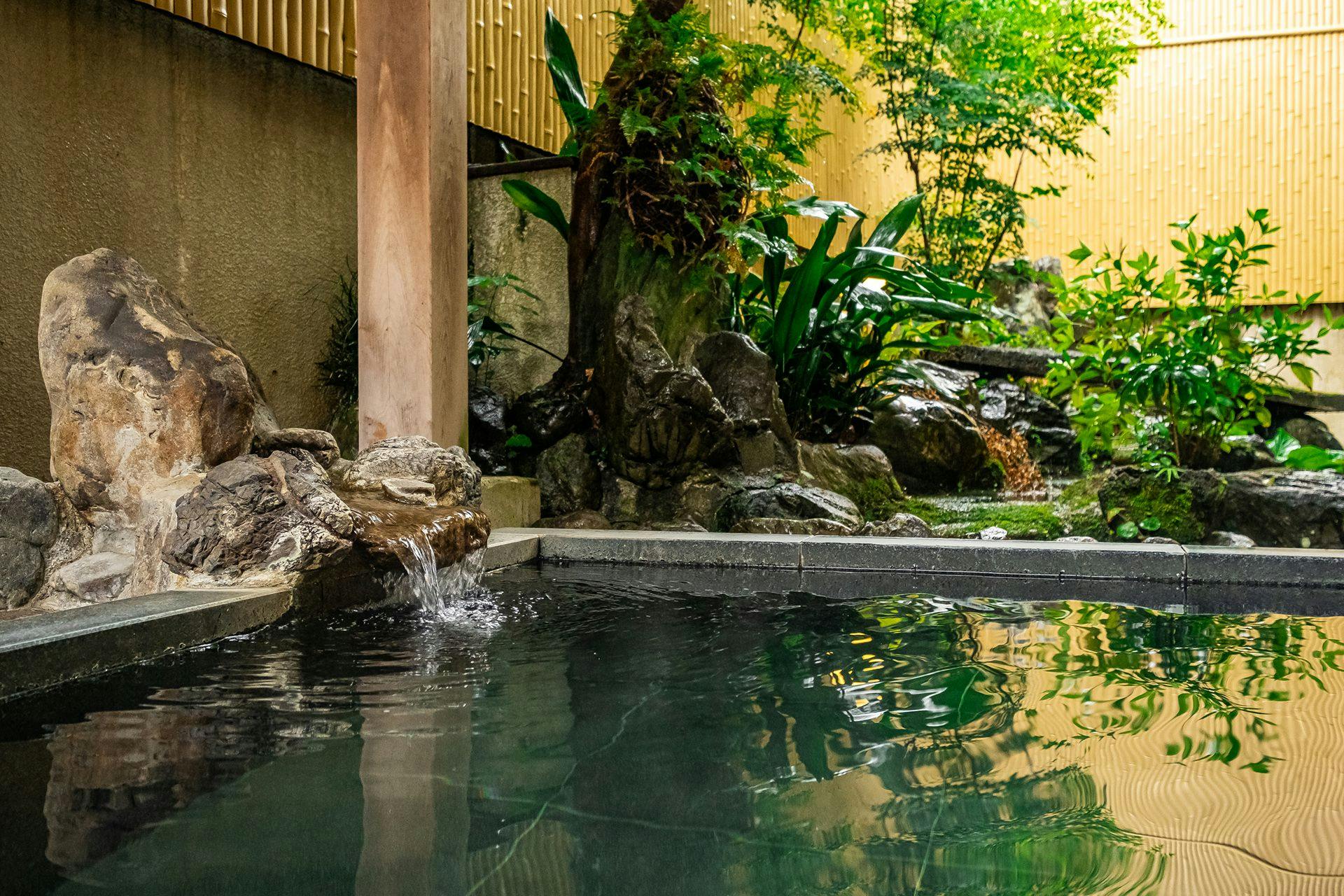 น้ำพุร้อน