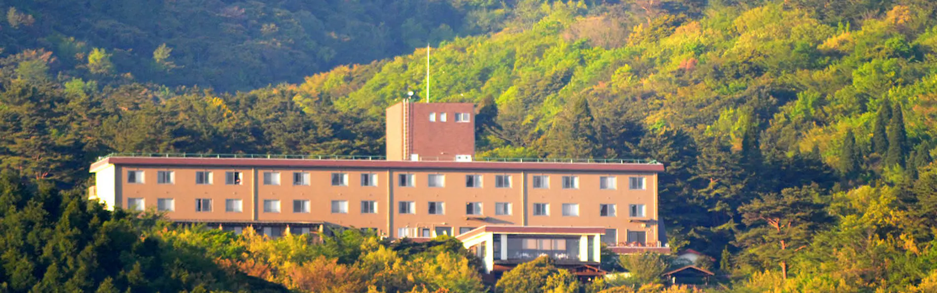 旅行人山荘