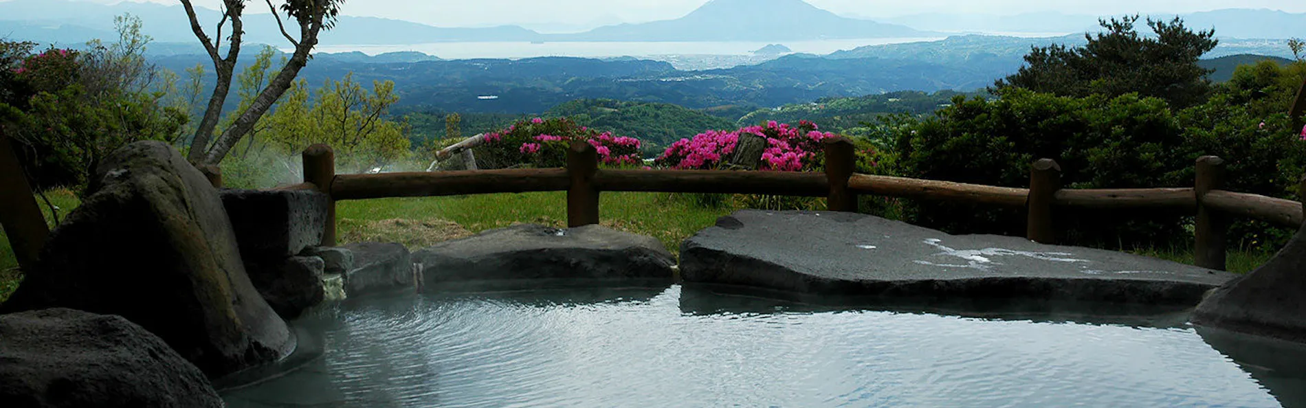 旅行人山荘