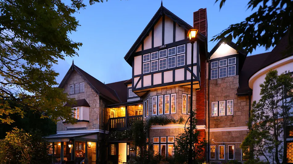 Petit Hotel & Restaurant Old Age