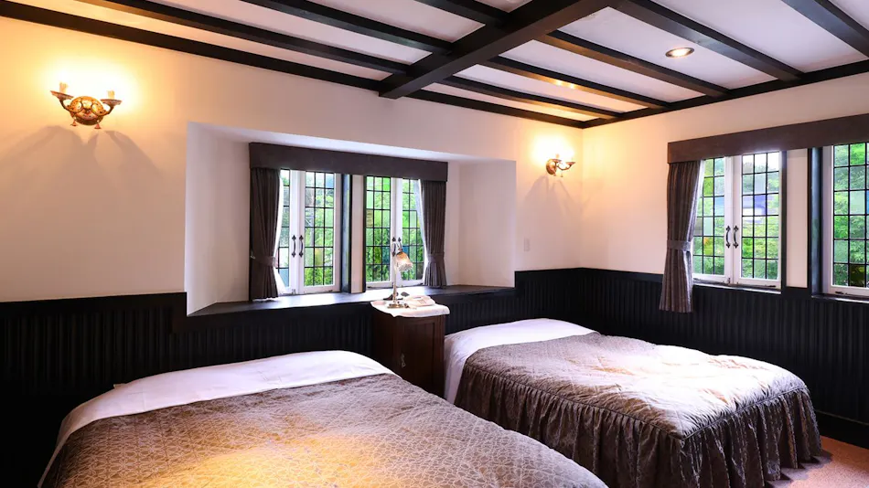 Petit Hotel & Restaurant Old Age