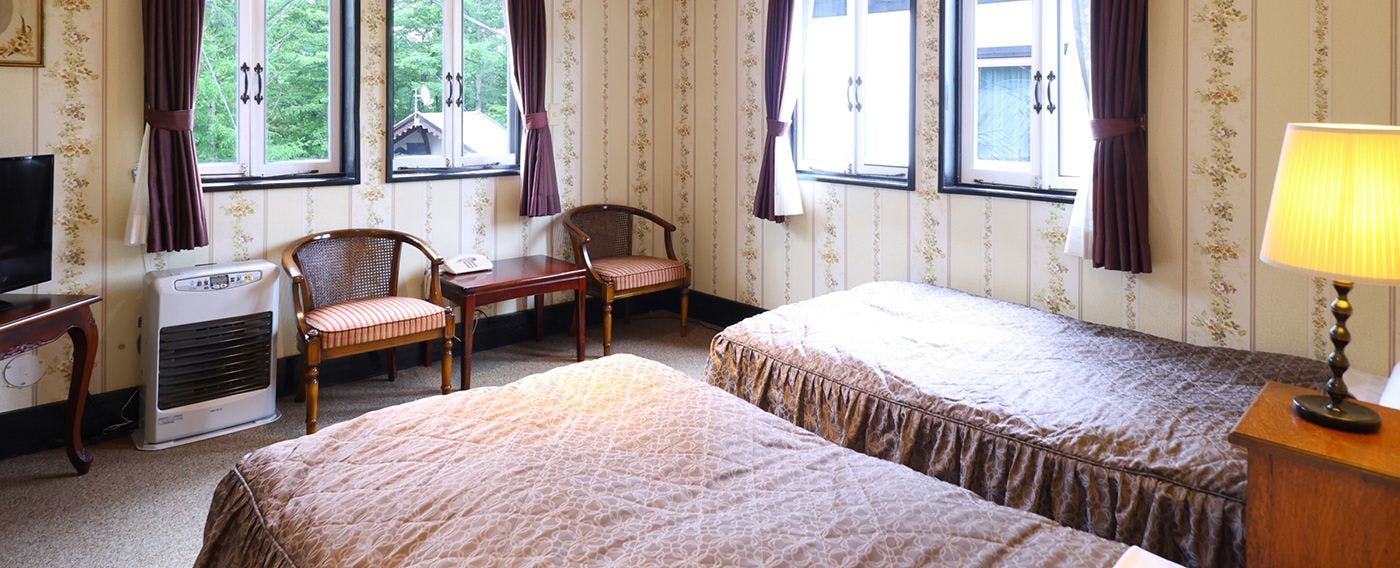 Petit Hotel & Restaurant Old Age