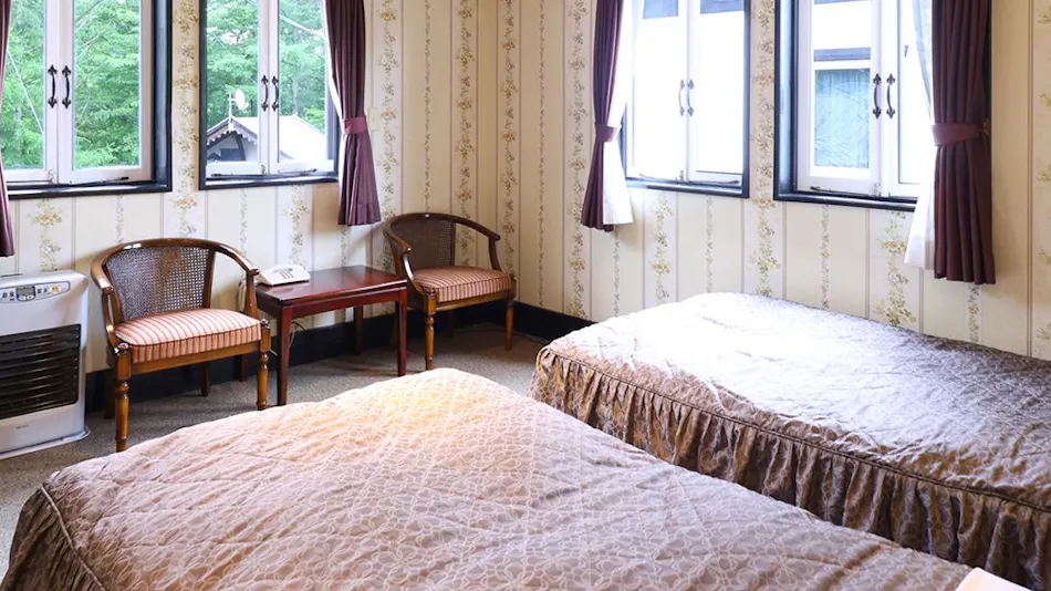 Petit Hotel & Restaurant Old Age