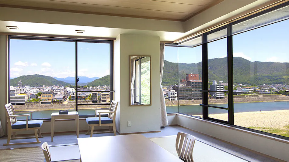 Nagaragawa Onsen Hotel Park