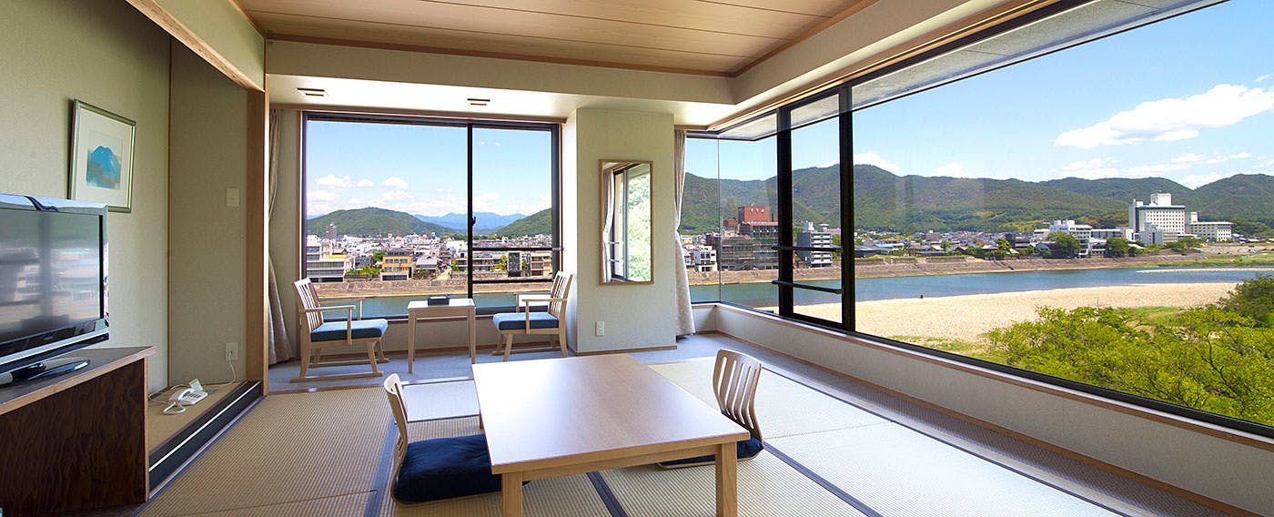 Nagaragawa Onsen Hotel Park