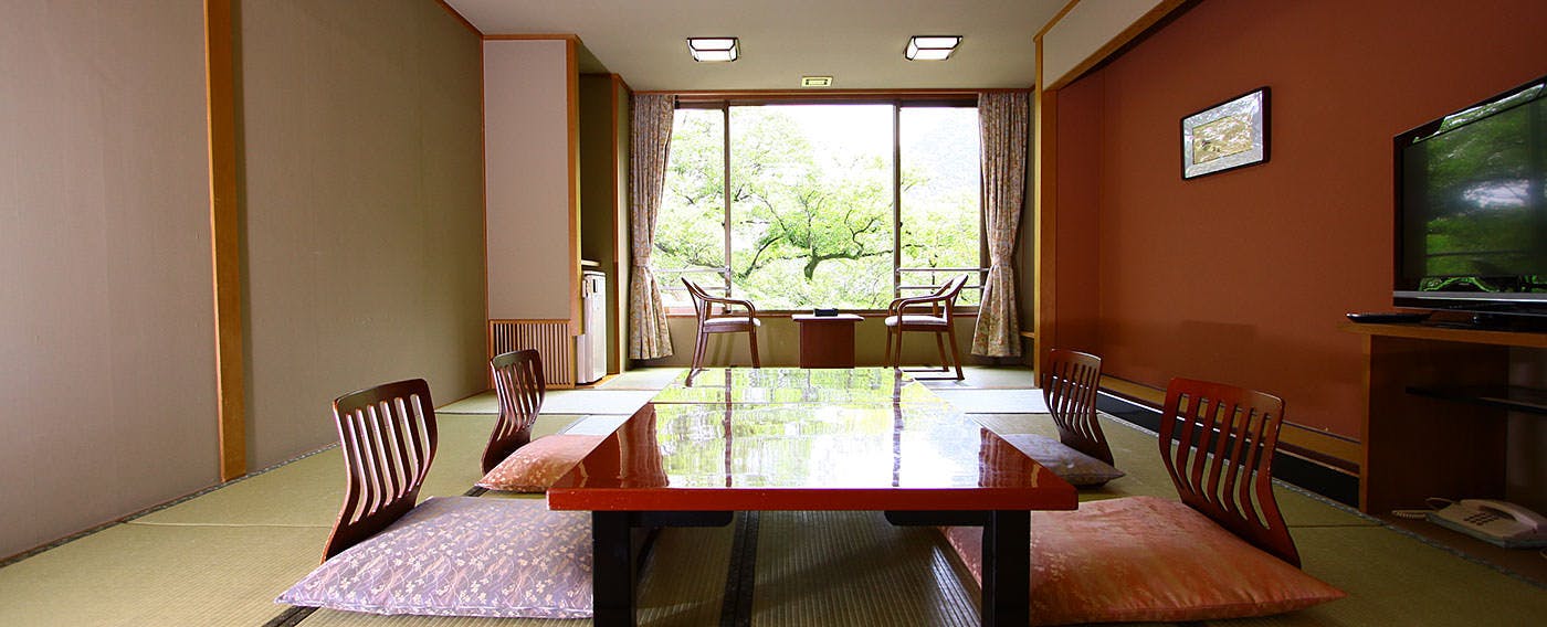 Nagaragawa Onsen Hotel Park