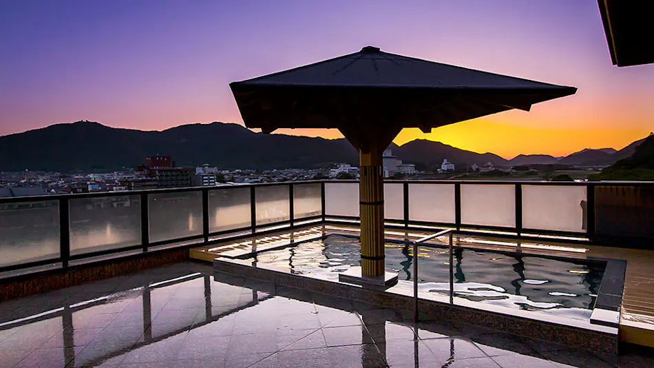 Nagaragawa Onsen Hotel Park
