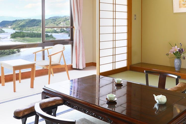 花薫る宿 よし乃亭 の空室状況を確認する 宿泊予約は 一休 Com 花薫る宿 よし乃亭 の空室状況を確認する 宿泊予約は 一休 Com