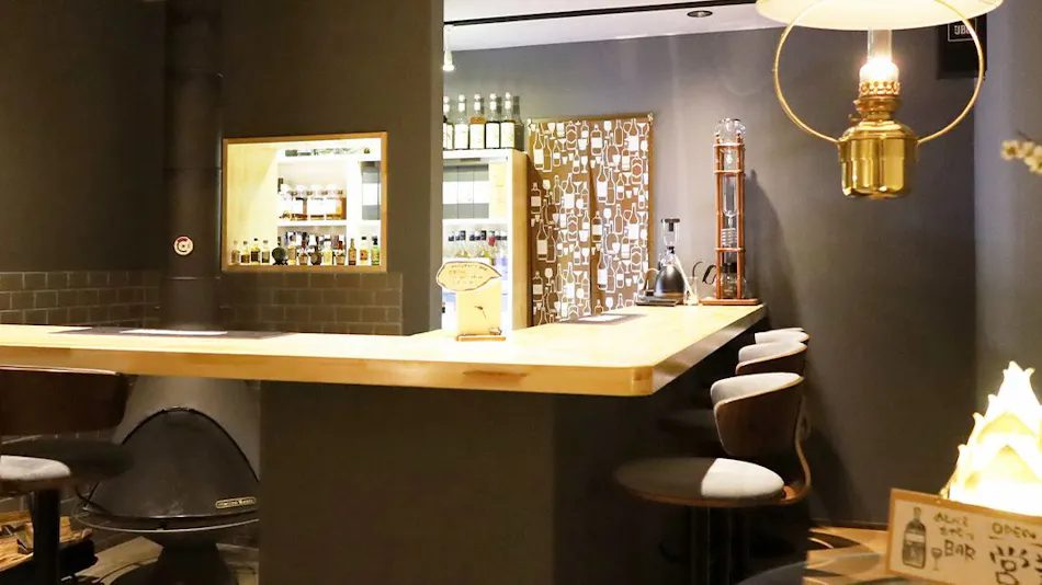 The Abode of Okinato and Ouna: Taketori Monogatari Inn