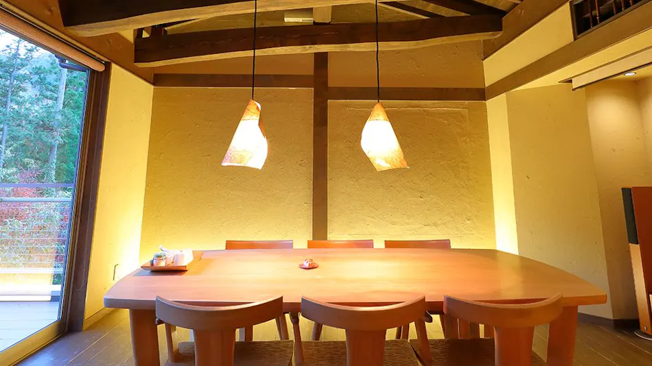 The Abode of Okinato and Ouna: Taketori Monogatari Inn