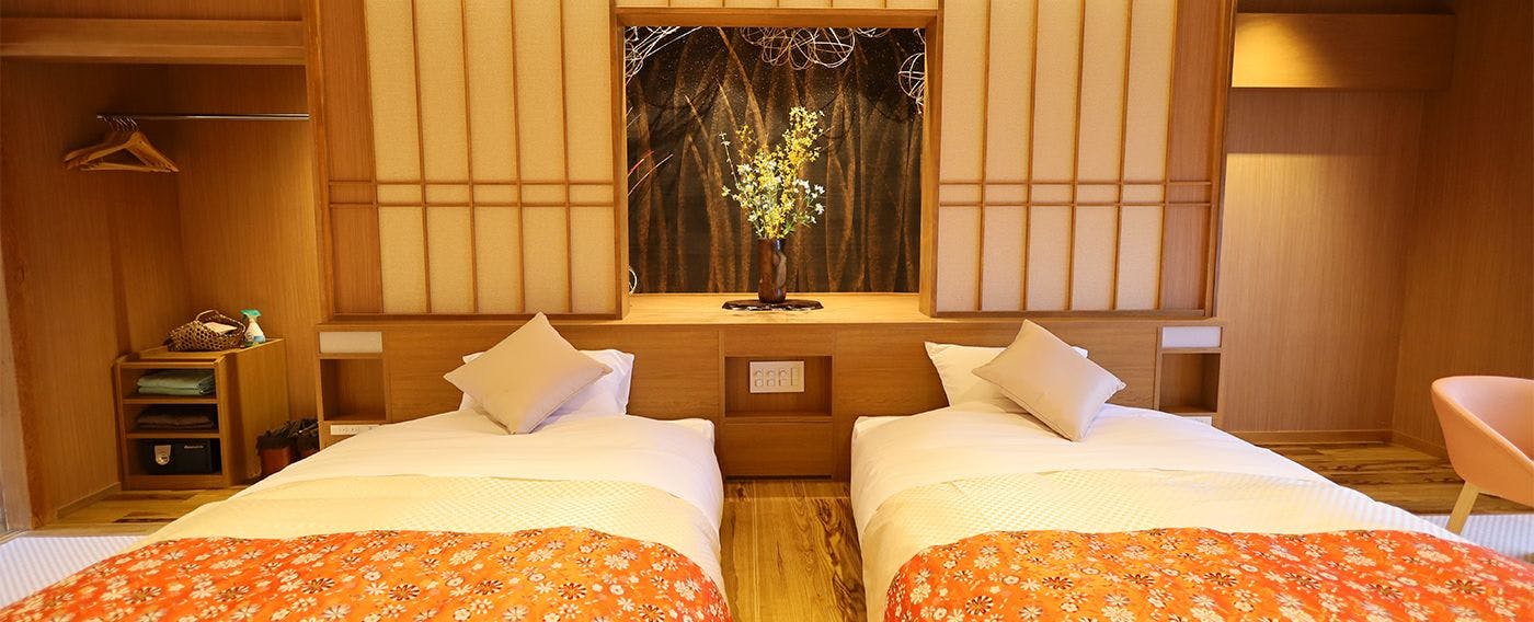 おきなとおうなの住むところ　御宿　竹取物語