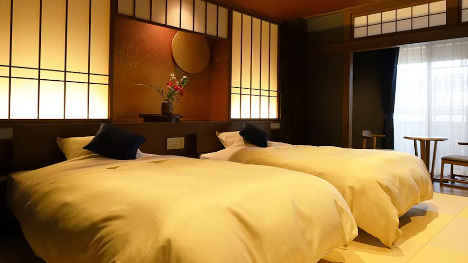 The Abode of Okinato and Ouna: Taketori Monogatari Inn