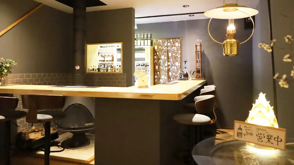 The Abode of Okinato and Ouna: Taketori Monogatari Inn