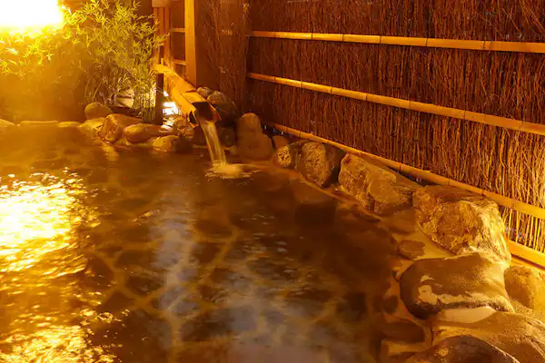 น้ำพุร้อน