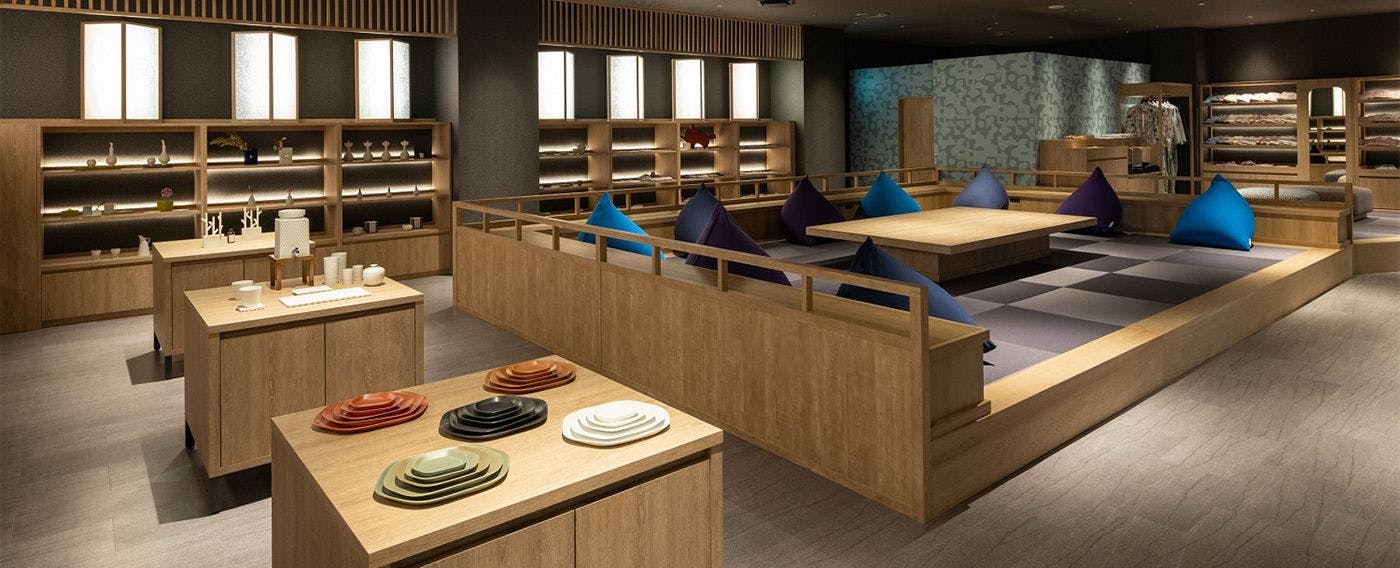 ラウンジ「お茶の間」