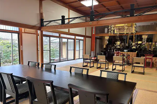 ห้องพักพร้อมอาหาร