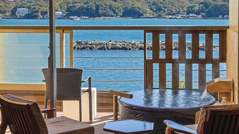 Accommodation with Open-Air Baths in Every Room Overlooking the Sea - Haifu