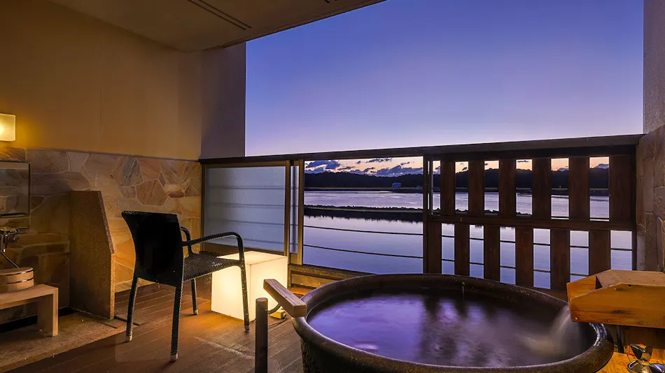 Accommodation with Open-Air Baths in Every Room Overlooking the Sea - Haifu