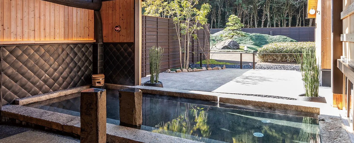 里山の風呂「ふきさらし湯」 美肌軟水の湯