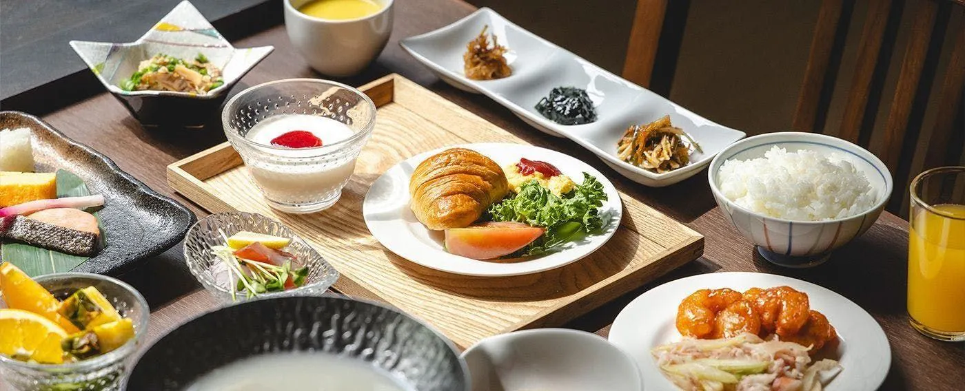 朝食