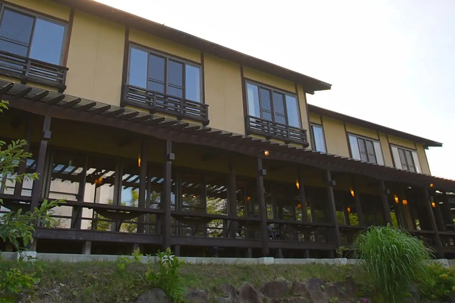 ภายนอกอาคาร