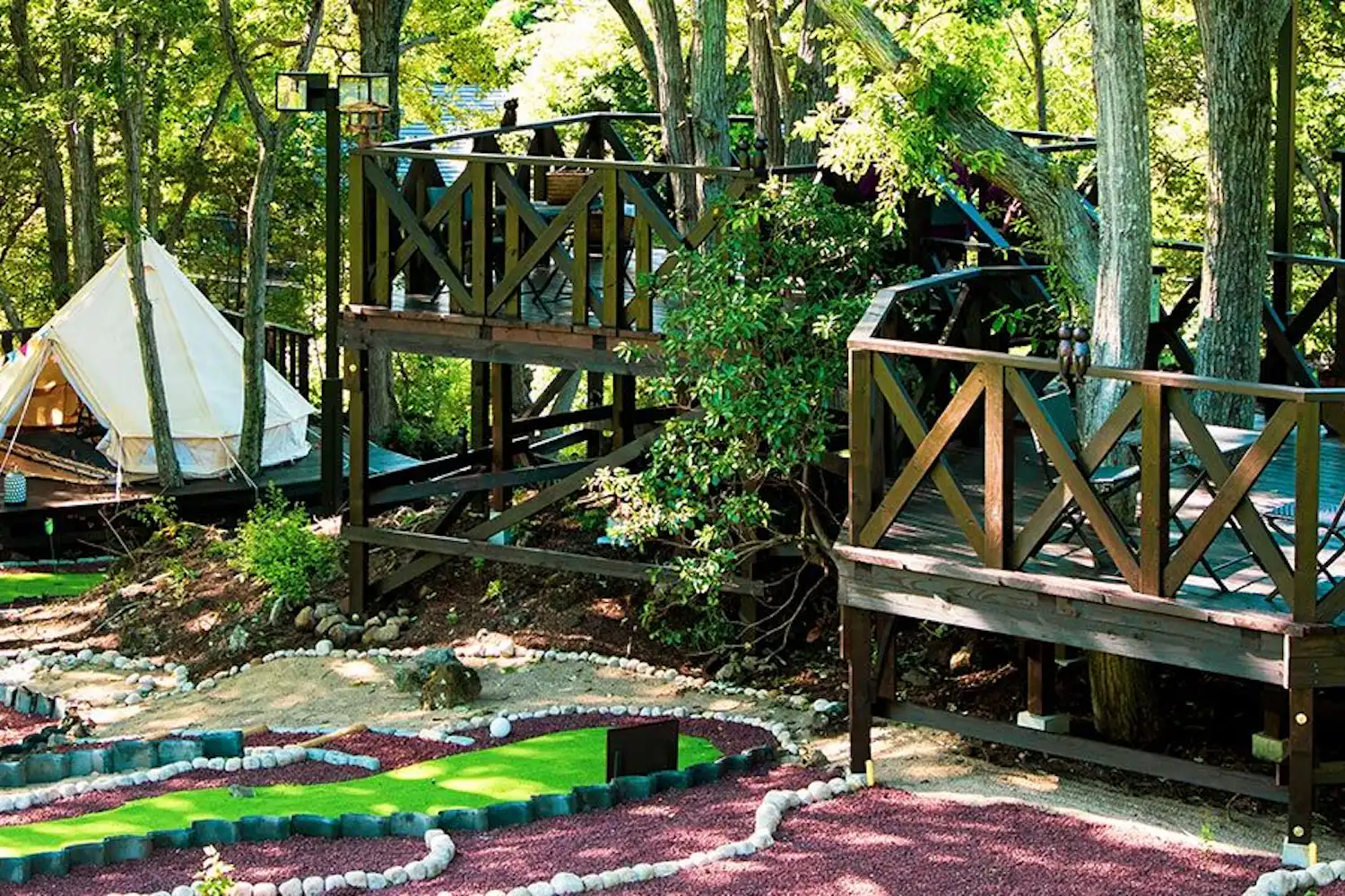 แกลมปิ้ง