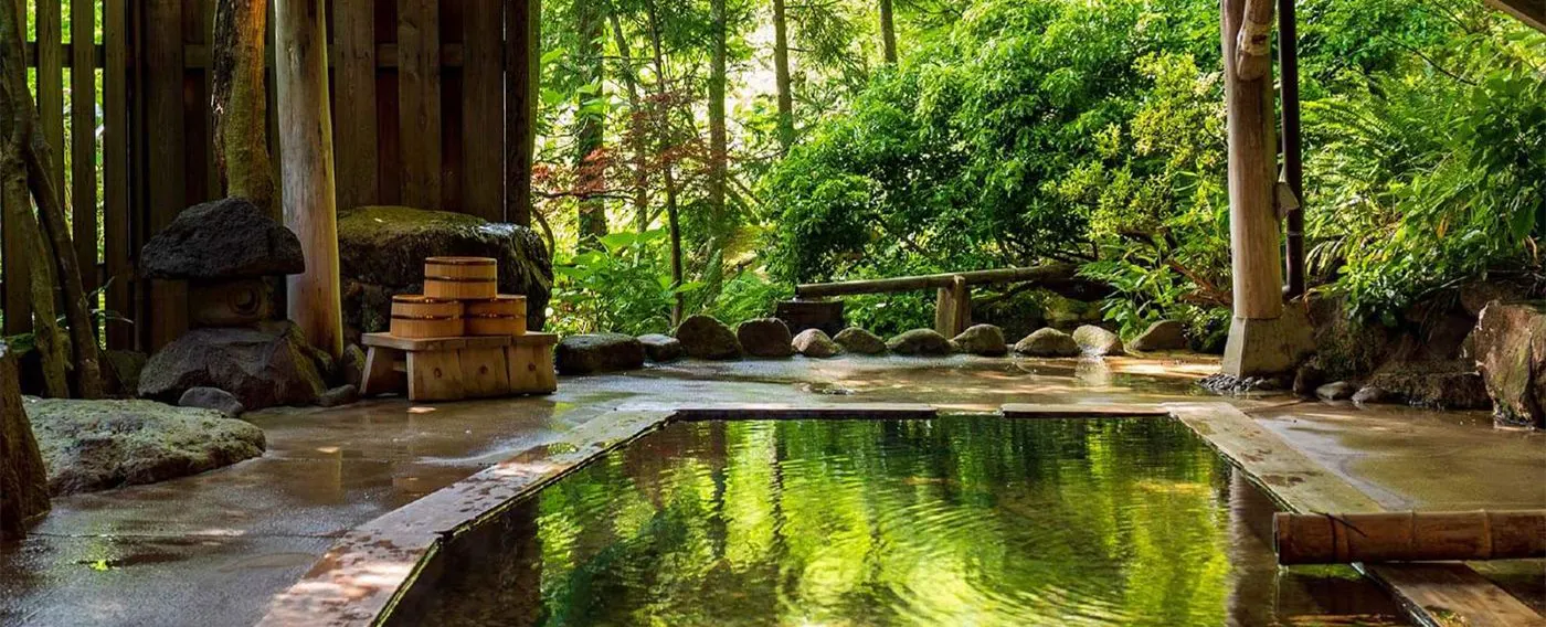 庭園貸切露天風呂