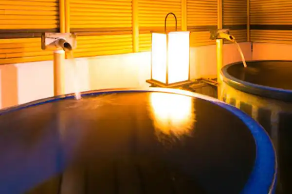 ออนเซ็นกลางแจ้ง