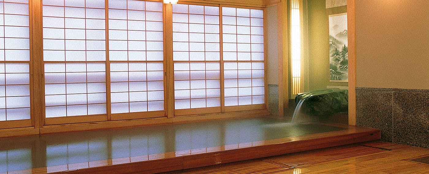 น้ำพุร้อนชิมะ - อ่างอาบน้ำในร่ม