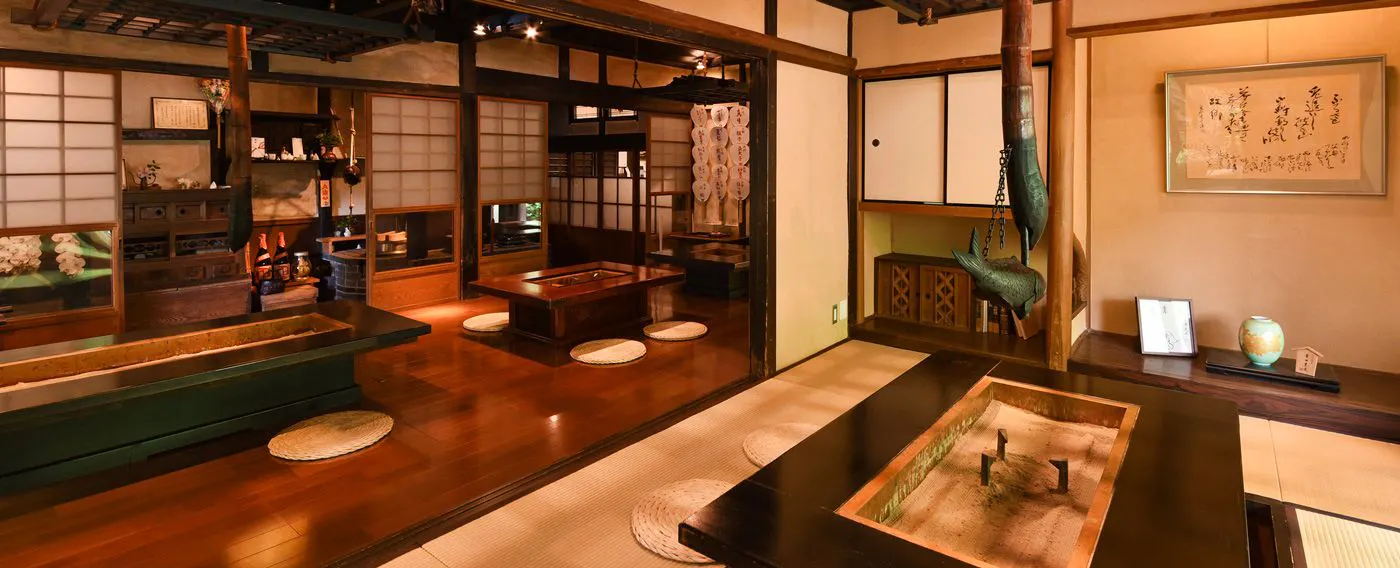 食事処「囲炉裏部屋」