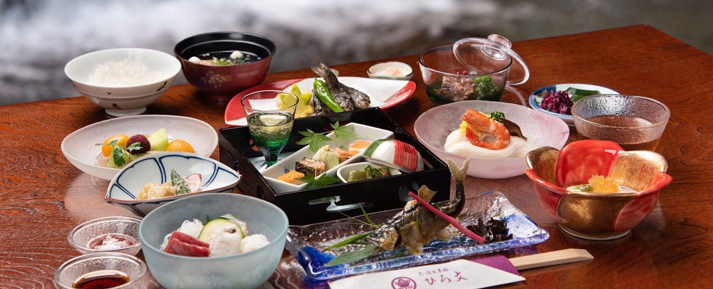 料理旅館　ひろ文