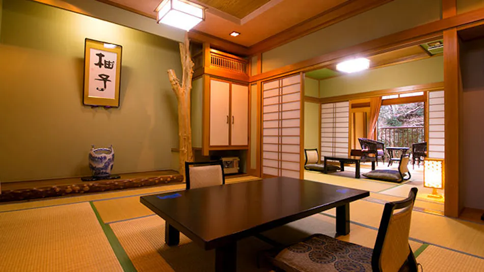 Atsugi Iiyama Onsen Motoyu Ryokan