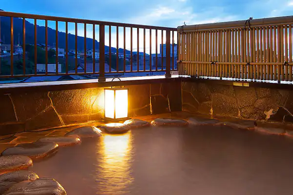 น้ำพุร้อน