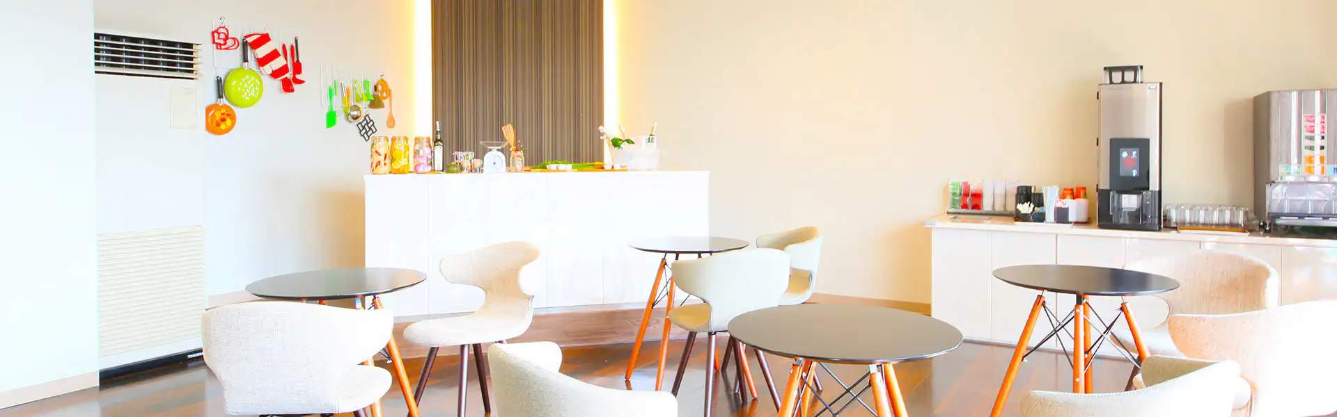 キッチンギャラリー