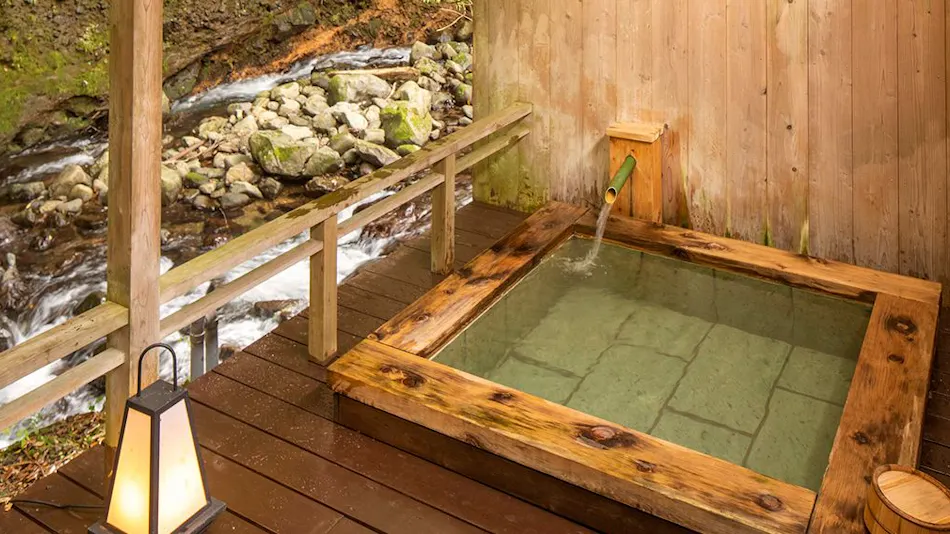 Kawazu Nanadaru Keiryu Onsen Saryo Mizumari