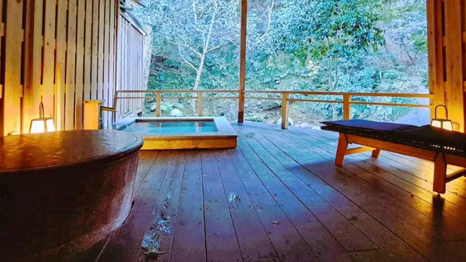 Kawazu Nanadaru Keiryu Onsen Saryo Mizumari