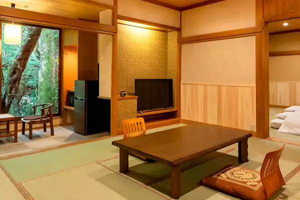 ห้องพักปรับปรุงใหม่ในเดือนกรกฎาคม 2022 (ห้อง 101, 103)