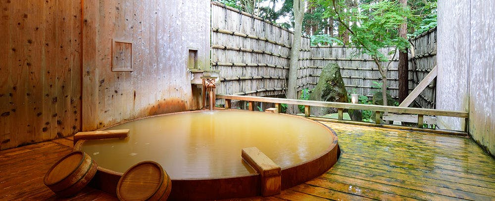 露天風呂　大樹の湯