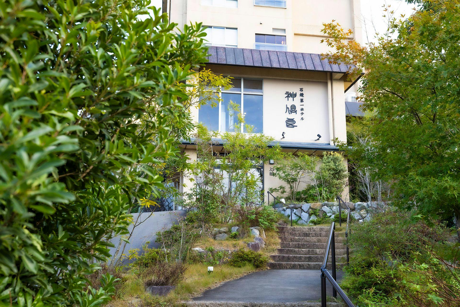 れいじかか 三協アルミ 錠ケース MIWA LZ(LZ-2) レバーハンドル軸菱型(◇)用 左右