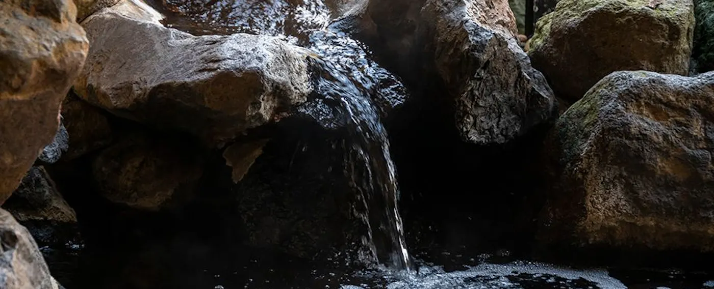 น้ำพุร้อน