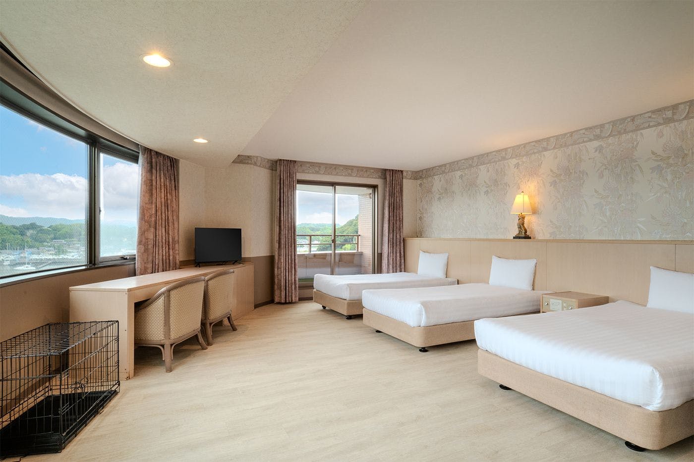 Wan Wan Paradise Hamanako